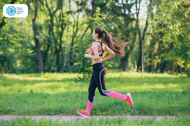Phụ nữ duy trì thói quen tập thể dục nhẹ nhàng mỗi ngày